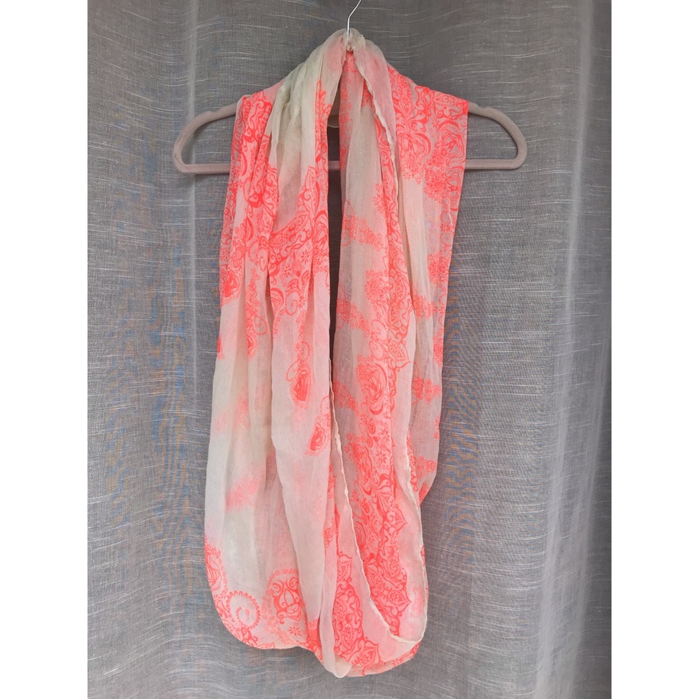 Angie Infinity Scarf